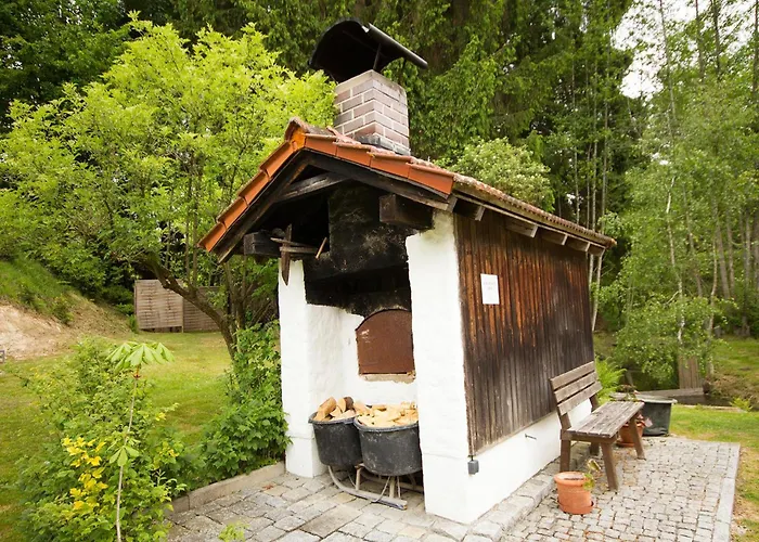 Waldstadl Oder Andrea's Woidhaisl * Arnbruck