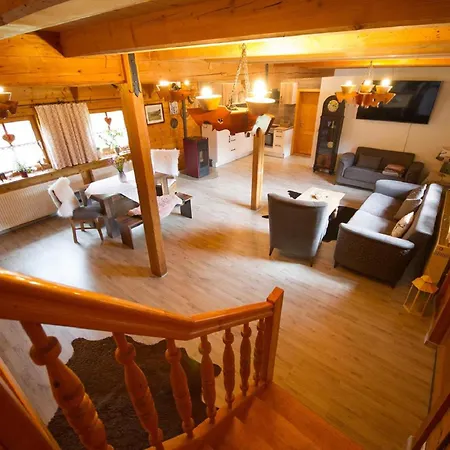 Waldstadl Oder Andrea's Woidhaisl Feriehus