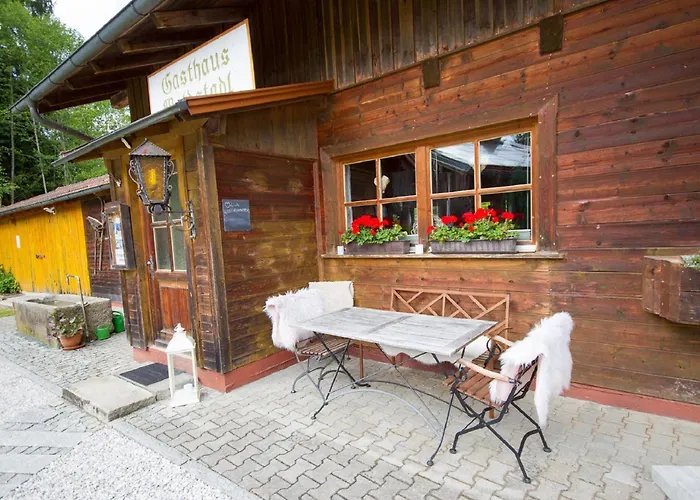 Waldstadl Oder Andrea's Woidhaisl * Arnbruck